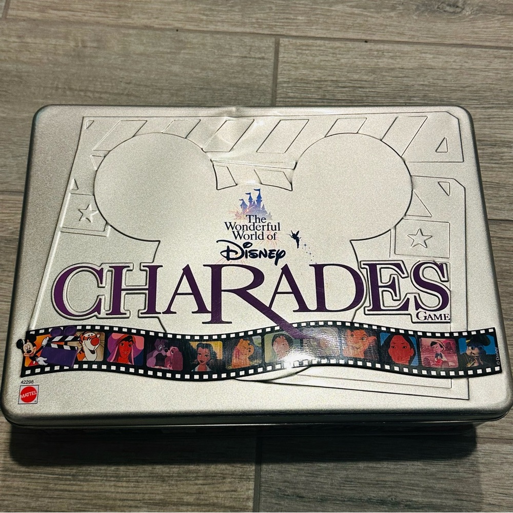 Disney Charades Game 1999 Silver Box Pre-Owned Vintage Game Boxed